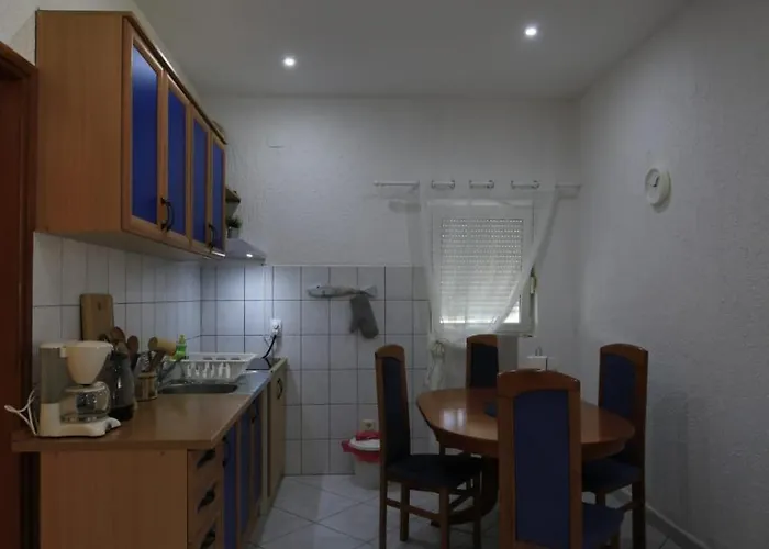 Apartment Easy Summer ***